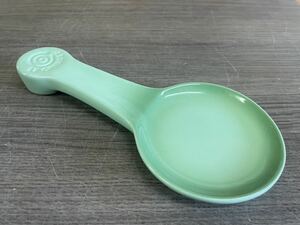 LE CREUSET ル・クルーゼ スプーンレスト お玉置き 陶器 食器