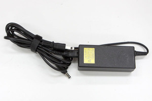 ★3個入荷★ 東芝/純正ACアダプター ◆PA3917U-1ACA/19V 3.42A/外径約5.5mm 内径約2.5mm◆ 東芝AC19V66Y