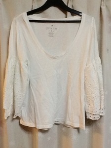 美品【AMERICAN EAGLE OUTFITTERS】レース七分袖Ｔシャツ/Ｓ★フレアー袖★レディース★アメリカンイーグル★USED