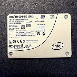 【中古】Intel D3-S4510 Series 1.92TB SATA 2.5インチ 内蔵 SSD SSDSC2KB019T8 (使用時間26791h)