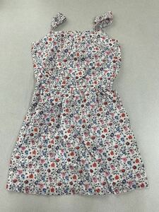 ★GAP★新品★140★花柄★ワンピ★人気の定番★白★スカート部分裏地付き★6.4-4