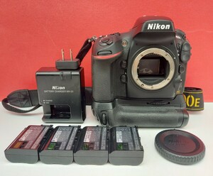 ■ Nikon D800E ボディ デジタル一眼レフカメラ 動作確認済 シャッター、フラッシュOK MB-D12 付属品 バッテリー 充電器 ニコン