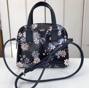 新品同様！kate spade ハンド&斜め掛け ショルダーバッグ PXRUA057 CAMERON STREET SMALL LOTTIE キャメロンストリートスモールロッティー