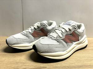 未使用ニューバランス W5740SLC B グレー/ピンク 24cm new balance