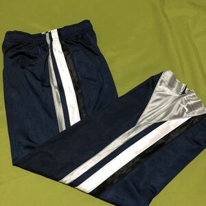 即決★日本未入荷　ナイキ♪トレーニングパンツ 濃紺　S（8）