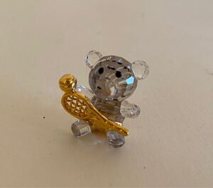 51294　スワロフスキークリスタル　クマ　テニス　ブローチ　ブランドアクセサリー　SWAROVSKI