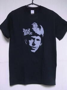 即決★新品ロックＴシャツ★1967年1STアルバム期デヴィッド・ボウイ★DAVID BOWIE★BLACKボディ×GREYプリント★S/M/L/XLサイズ対応可能