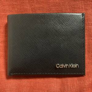 Calvin Klein（カルバン・クライン） 二つ折り財布　ドル札用