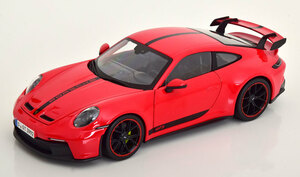 MAISTO 1/18 PORSCHE 911 992 GT3 レッド　ポルシェ　マイスト