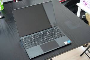 Dell XPS 13 9310 ( windows11 i7-1185G7 32GB SSD1TB) 美品 送料無料