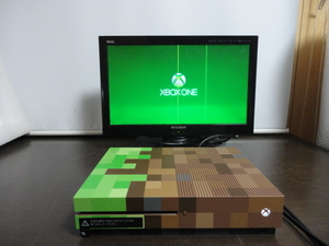 Xbox One S Minecraft リミテッド エディション 　マインクラフト