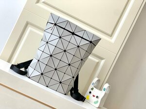 BAO BAO ISSEY MIYAKE バオバオ イッセイミヤケ リュック ショルダーバッグ バッグ