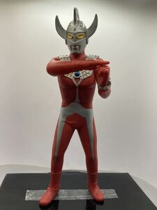 バンプレスト　ウルトラマンタロウ