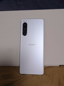 Xperia5iv（マーク4）エクリュホワイト（SIMフリー済/ソフトバンク版A204SO）※画面及びカメラにガラスフィルム貼付