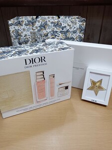 新品 Dior プレステージ マイクロ ユイル ド ローズ ホリデーコフレ 限定デザイン 星ノベルティ付き フレグランス サンプル 8種 ディオール