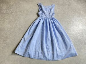 Mademoiselle NON NON◆春夏◆爽やかブルーフラワー◎スモック刺繍デザイン ワンピース ◆日本製◆マドモアゼルノンノン