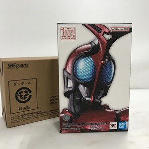 02w08444★1円~ S.H.Figuarts 仮面ライダーカブト ライダーフォーム 真骨彫製法 10th Anniversary Ver. 輸送箱付き フィギュア 中古品