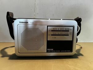 TOSHIBA 東芝 ラジオ TY-HR3 中古品 動作確認済み ポータブルラジオ AM / FM ラジオ