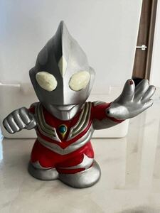 円谷プロ　ウルトラマンティガ　貯金箱