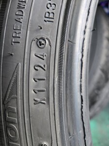 DUNLOP DIREZZA Z3 ディレッツア　225/40R18　中古　2024年製