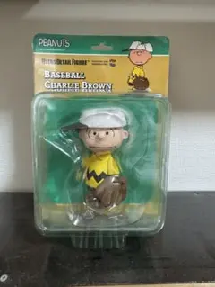 PEANUTS チャーリー・ブラウン 野球フィギュア