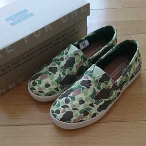 新品 TOMS スリッポン 8,5 26,5㎝ Avalon Duck Camo