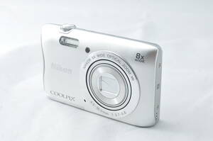 【送料無料】 Nikon COOLPIX S3700 ニコン クールピクス デジタルカメラ シルバー #A24426