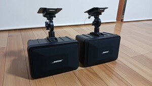 ☆未使用に近い☆　BOSE シリアル連番　純正天吊金具付き　BOSE ボーズ スピーカー ペア 101MM 天吊り ブラケット　①