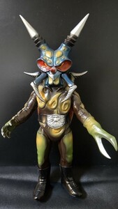 東映レトロソフビコレクション　仮面ライダー　メディコムトイ　開封品　ソフビ　カミキリキッド