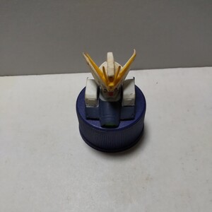 ペプシボトルキャップ 機動戦士ガンダム XXXG-00W0 ウイングガンダムヘッド