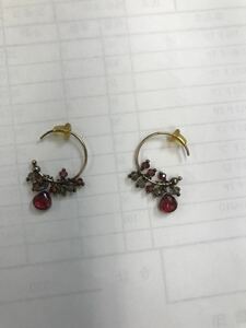 ガーネット　フープピアス