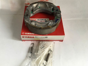 ヤマハ ギア 純正 ブレーキシュー スプリングセット 5YP-F530K-00 グランドフィラーノ YBR125 TW125 TW225E メイト YB−１Four 