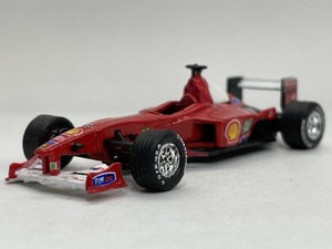 ■★ローソン　フェラーリ 軌跡のF1コレクション　F1-2000（2000）(1/72スケール）