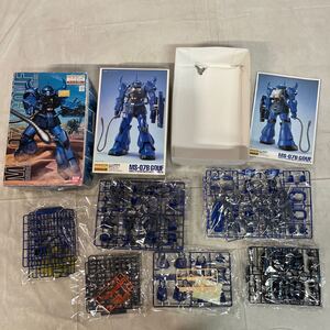 【ジャンク品】ガンダム.プラモデル。ジオン公国軍陸戦用。MS-07B GOUF。MG。バンダイ。箱サイズ約64センチ