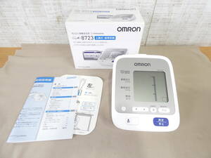 ◇美品！ OMRON/オムロン 自動血圧計 HEM-8723 上腕式 自動電子血圧計 健康管理 ヘルスケア 動作品＠60(5)