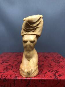 大迫力 彫刻 女性 裸婦 裸婦像 裸女 置物 人物 彫刻工芸品 木彫り 細密彫刻 飾り置物