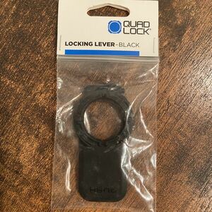 QUADLOCK クアッドロック ブラックレバー