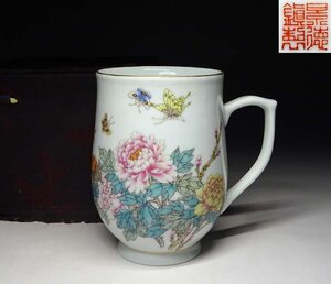 緑屋t■ 中国古玩　景徳鎮製　マグ 酒杯　箱付　彭元清?作　唐物 時代物　i9/11-6836/6-4#80