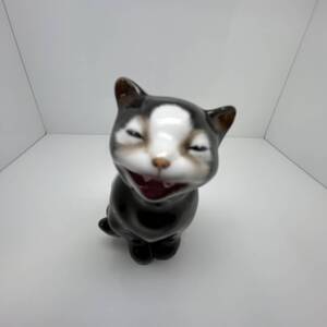 ビンテージ★英国 ロイヤルドルトン/ラッキー キャット/ Royal Doulton/Lucky Cat /黒猫 置物 フィギュリン 西洋陶磁 ★