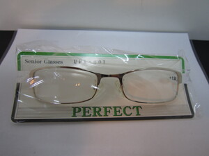 老眼鏡 PERFECT UPR-601 +1.50　度入り　中古品①