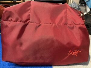 ARCTERYX アークテリクス　INDEX5+5 RedBeach廃盤　定価4500円　税別　新品　タグ付き　未使用