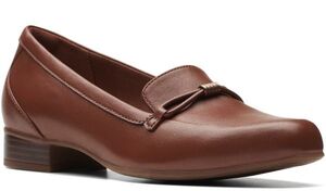 送料無料 Clarks 23cm ビット ローファー フラット タン ブラウン スニーカー レザー スリッポン フォーマル バレエ RRR199