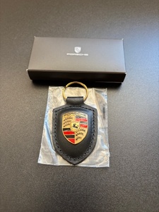 ★新品未使用　希少　ディーラー提供品★ポルシェ　PORSCHE クレスト　キーホルダー　キーリング　ブラック　ノベルティ