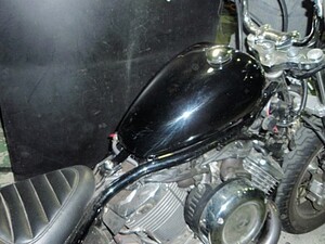 ドラッグスター1100用マスタングタンク DS1100用カスタムタンク タンク内コーティング済み 鉄製 アメリカン チョッパー カスタム