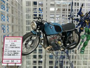 1/6 タミヤBMW Cafe 46Works参照　改造完成品