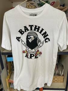 APE Tシャツ