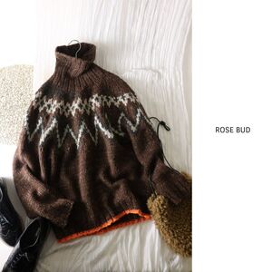 1.3万☆ローズバッド ROSE BUD☆ローゲージタートルネック Fサイズ☆A-O 0357