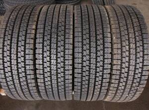 T1868　イボ付 新古品 4本SET価格! 245/70R19.5 136/134J TOYO トーヨー M929 2022年製 スタッドレス 245/70-19.5 245/70/19.5