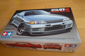 タミヤ　1/24　ニッサン　スカイライン　GT-R　R32　ニスモ　カスタム　ITEM 24341 　エンジン再現