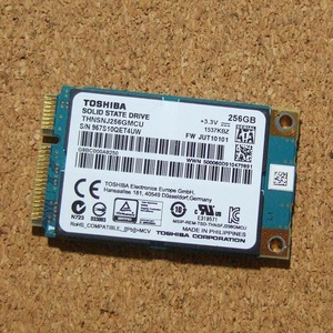 mSATA SSD 256GB 東芝　Toshiba　動作良好・中古品　(5)